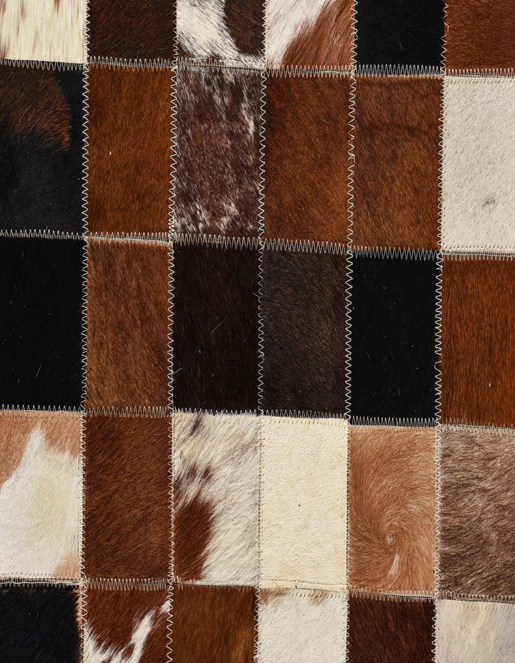 Detail image of  5' x 7' 10 Cowhide Rug