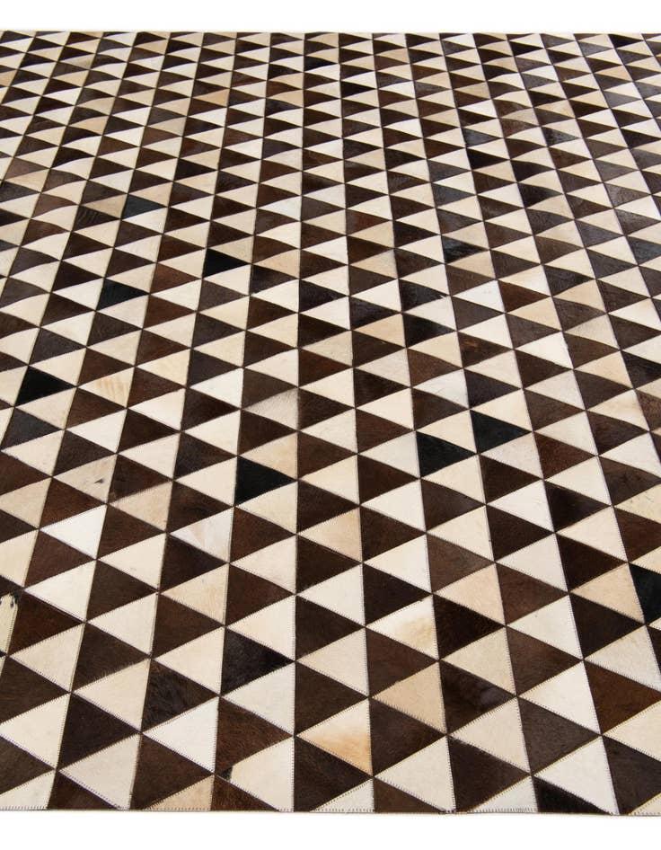 Detail image of  8' x 10' 1 Cowhide Stocks Rug