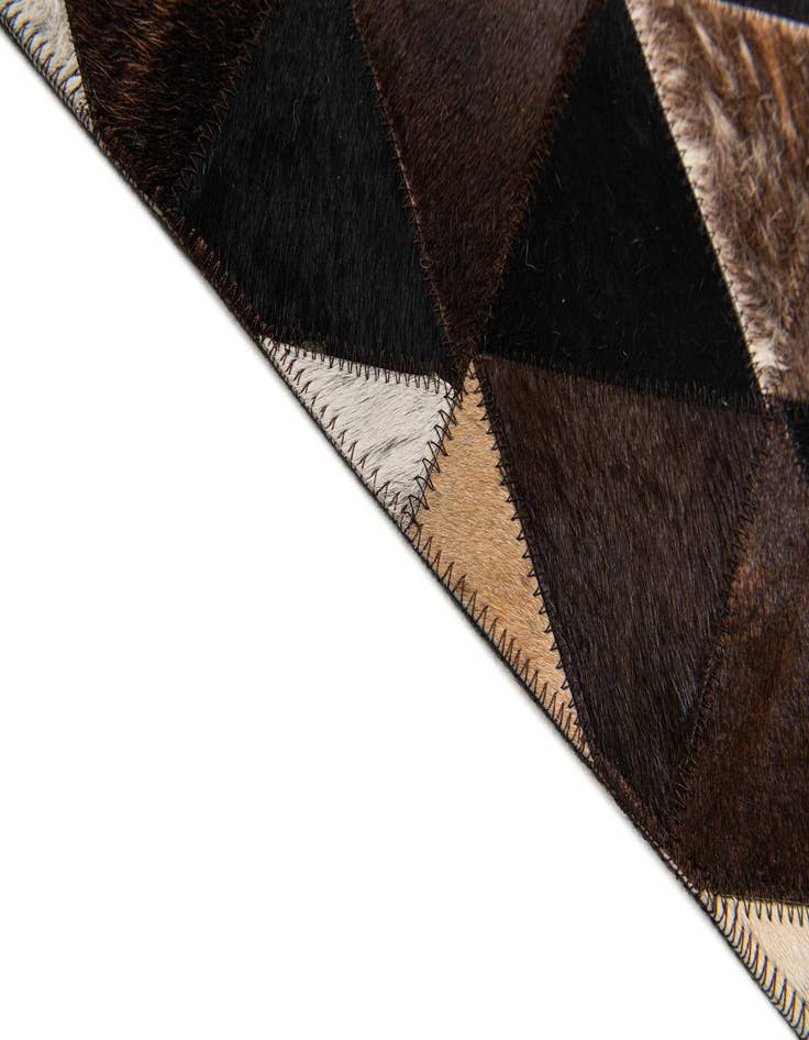 Detail image of  5' x 8' 1 Cowhide Stocks Rug