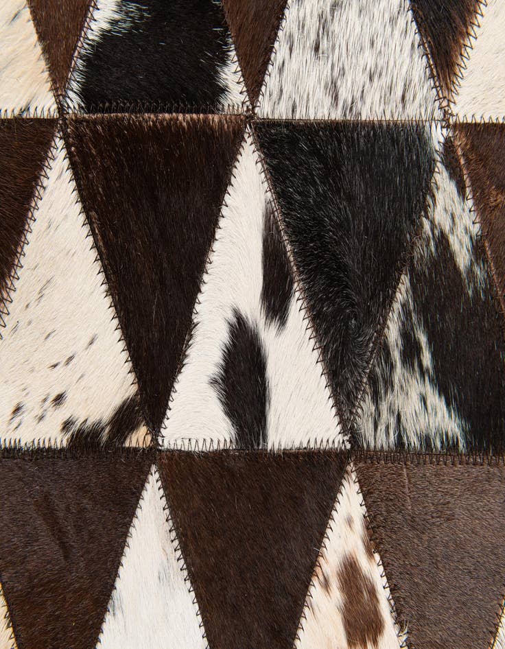 Detail image of  5' x 8' 1 Cowhide Stocks Rug