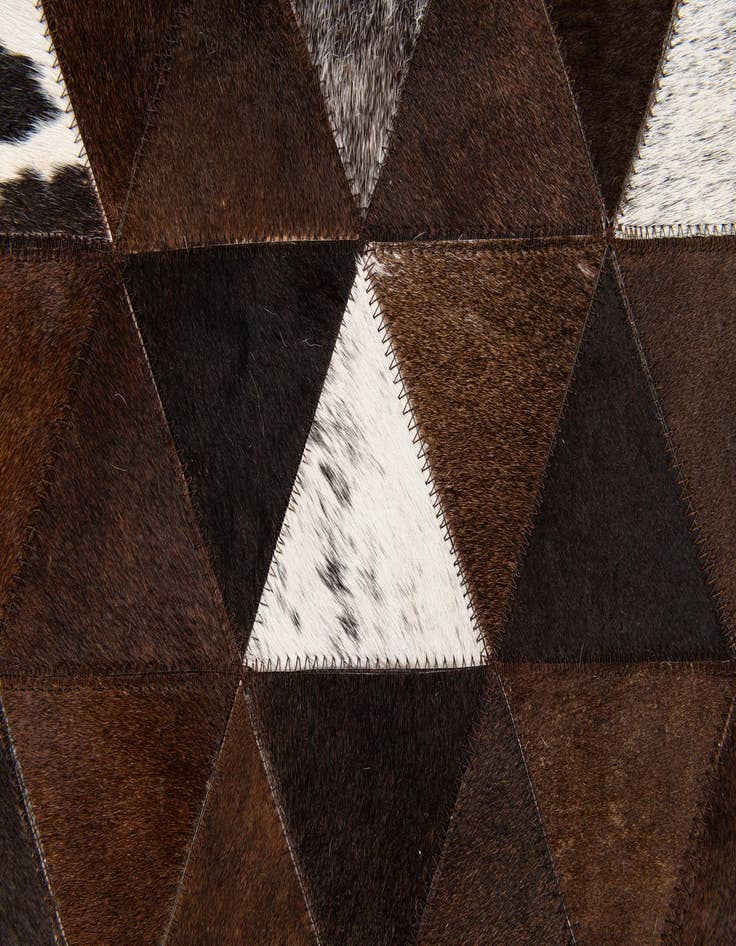 Detail image of  5' x 8' 1 Cowhide Stocks Rug