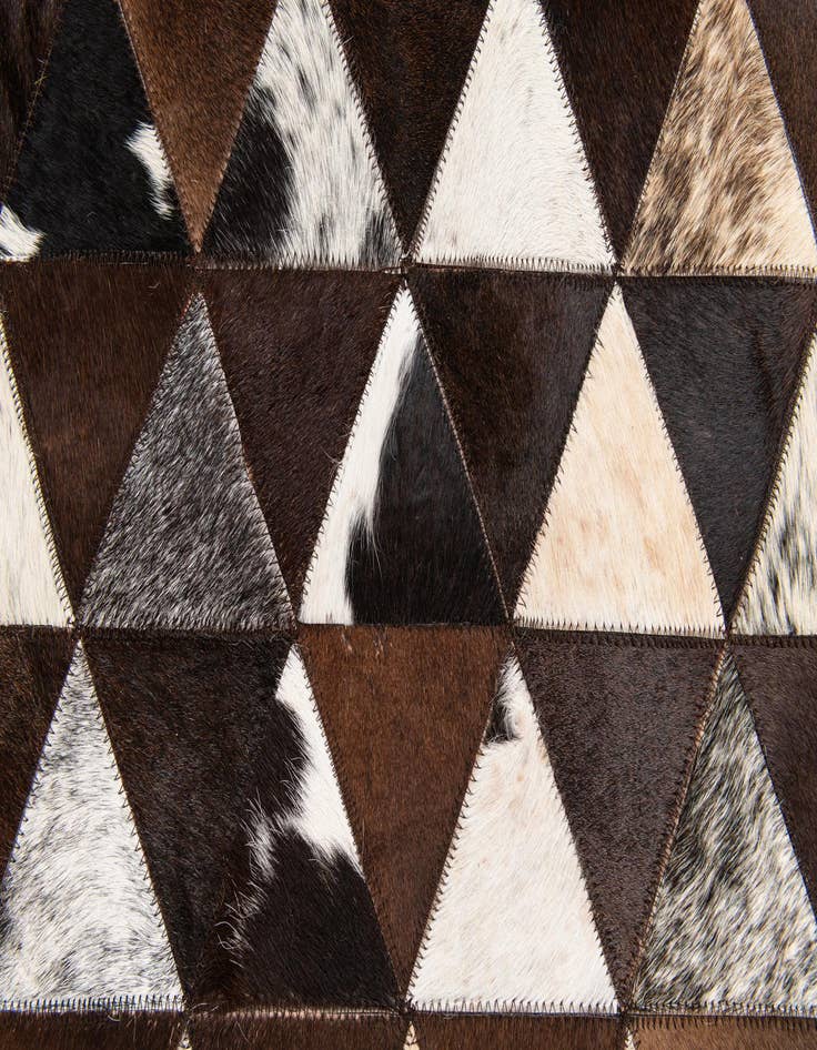 Detail image of  4' 11 x 8' Cowhide Stocks Rug