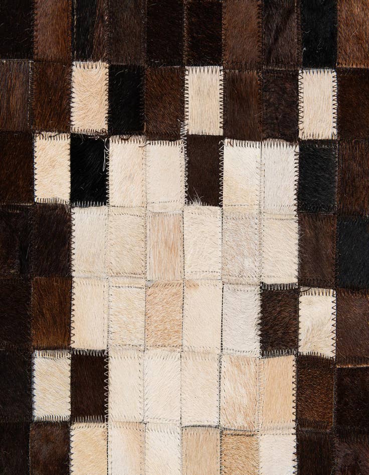 Detail image of  5' 2 x 7' 11 Cowhide Stocks Rug