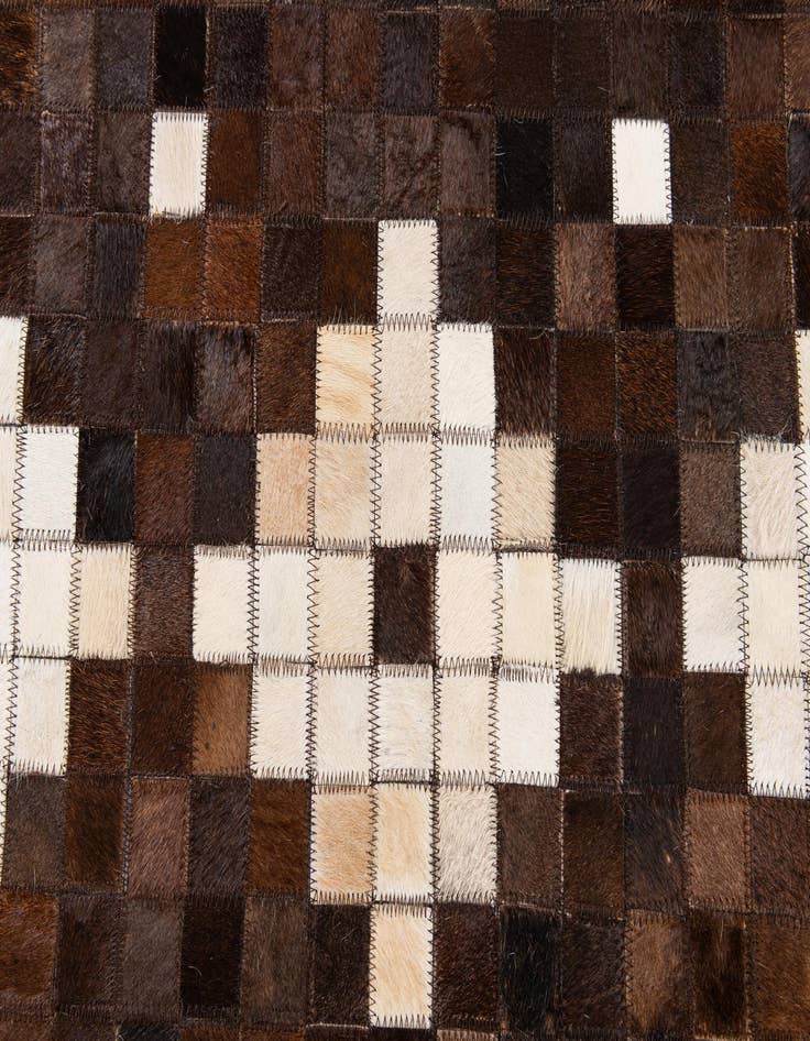 Detail image of  5' 1 x 8' Cowhide Stocks Rug