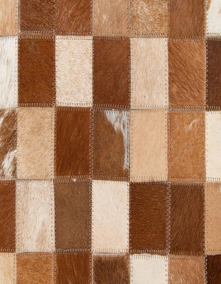 Detail image of  4' 10 x 7' 9 Cowhide Stocks Rug
