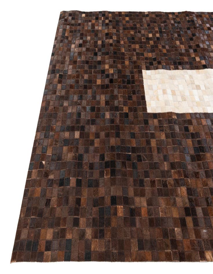 Detail image of  5' x 7' 10 Cowhide Stocks Rug
