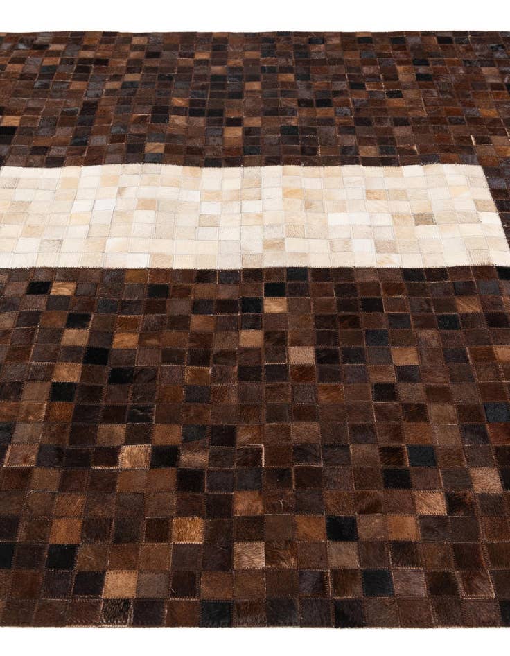 Detail image of  5' x 7' 10 Cowhide Stocks Rug