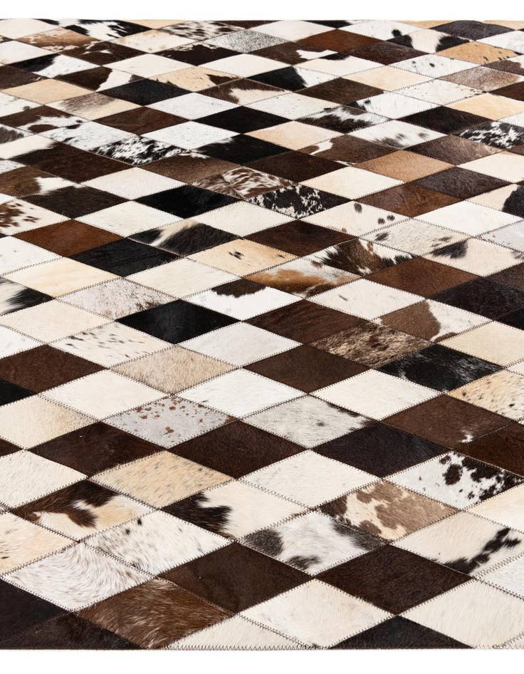 Detail image of  4' 8 x 6' 9 Cowhide Stocks Rug