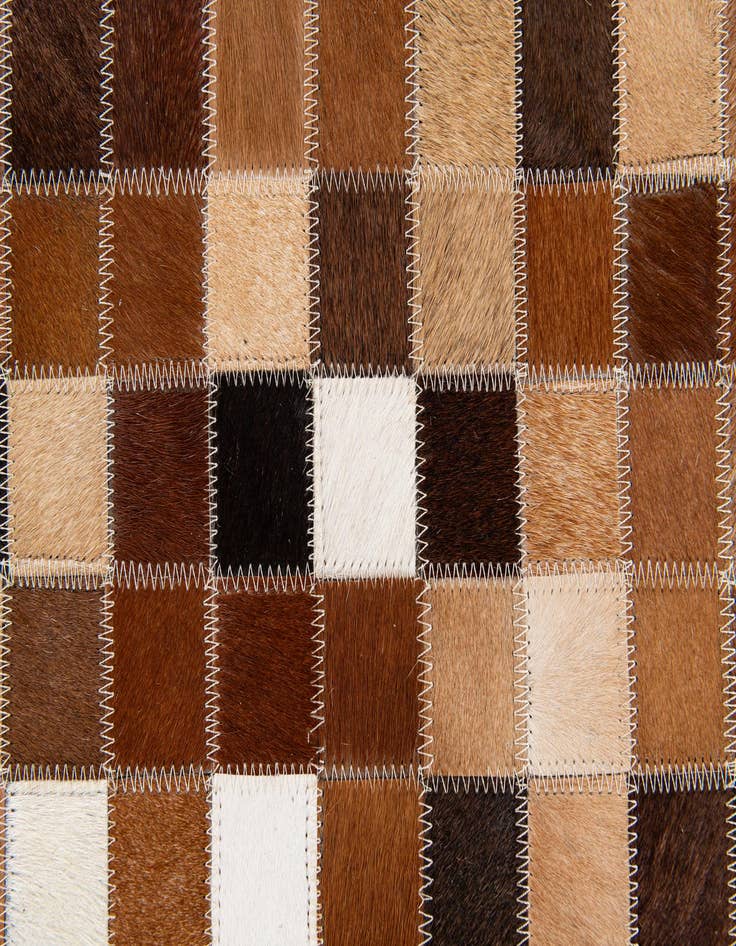 Detail image of  4' 9 x 6' 8 Cowhide Stocks Rug