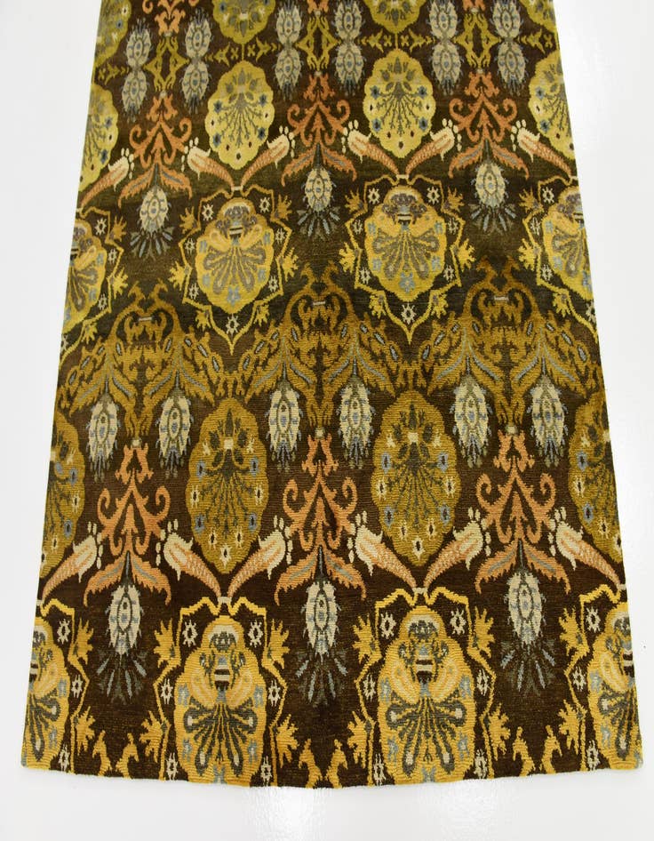 Detail image of  5' 8 x 8' 3  Hand Knotted Darya Rug