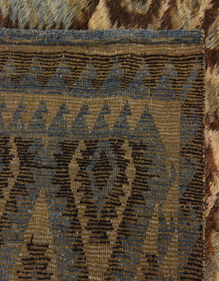 Detail image of  6' 6 x 9' 1  Hand Knotted Darya Wool Rug