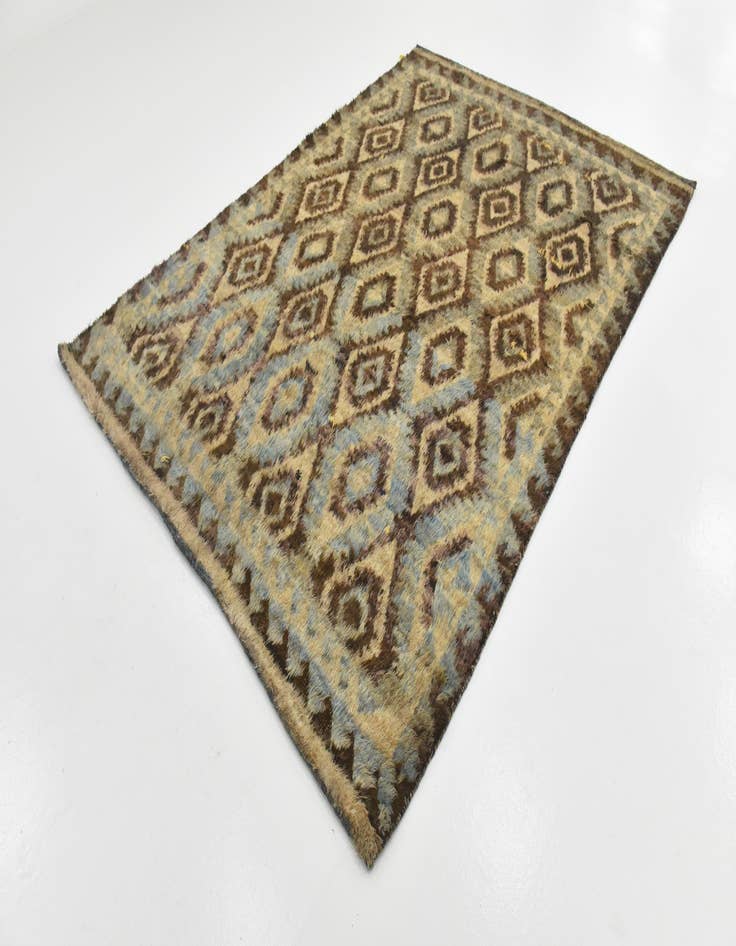 Detail image of  6' 6 x 9' 1  Hand Knotted Darya Wool Rug