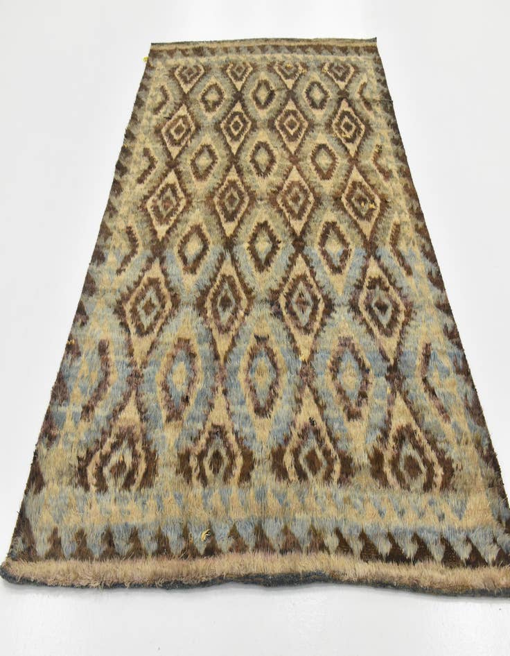 Detail image of  6' 6 x 9' 1  Hand Knotted Darya Wool Rug