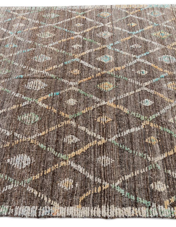 Detail image of  5' 8 x 8' 3  Hand Knotted Darya Wool Rug