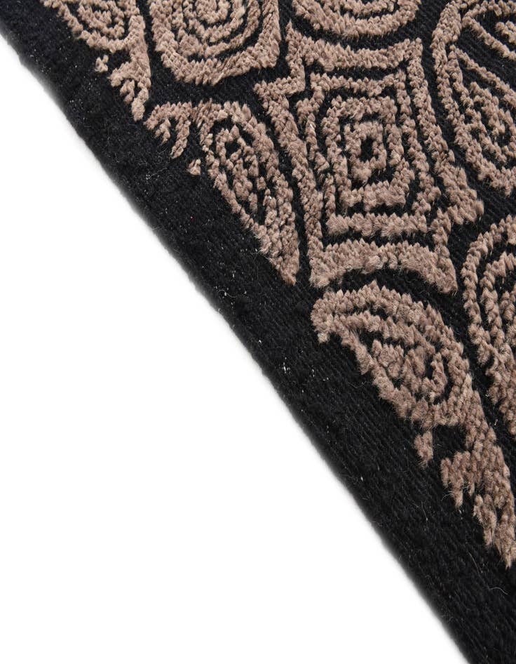 Detail image of  12' 7 x 15' 6  Hand Knotted Darya Wool Rug