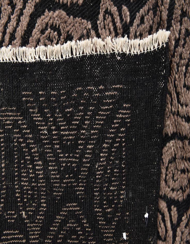 Detail image of  12' 7 x 15' 6  Hand Knotted Darya Wool Rug