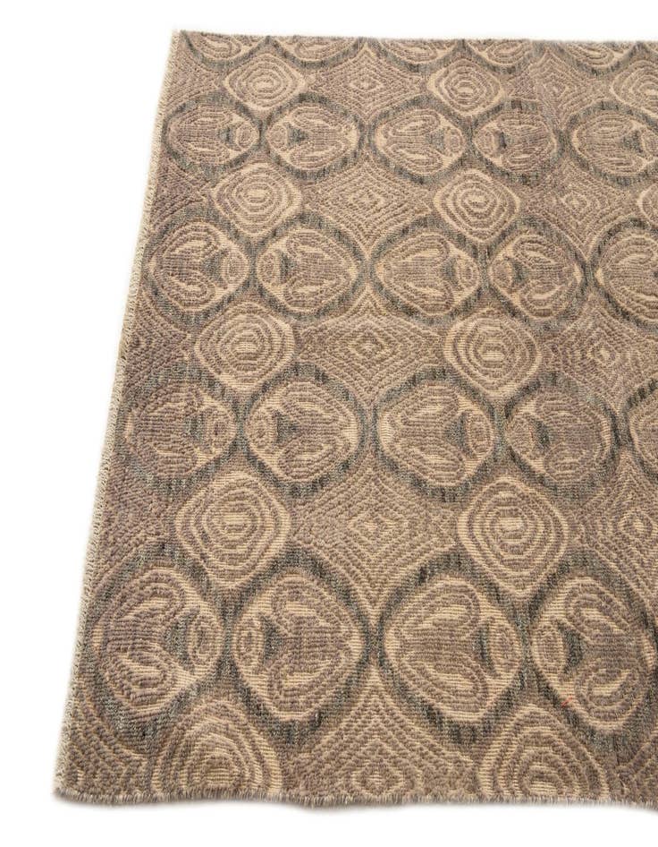 Detail image of  4' 5 x 7' 8  Hand Knotted Darya Wool Rug