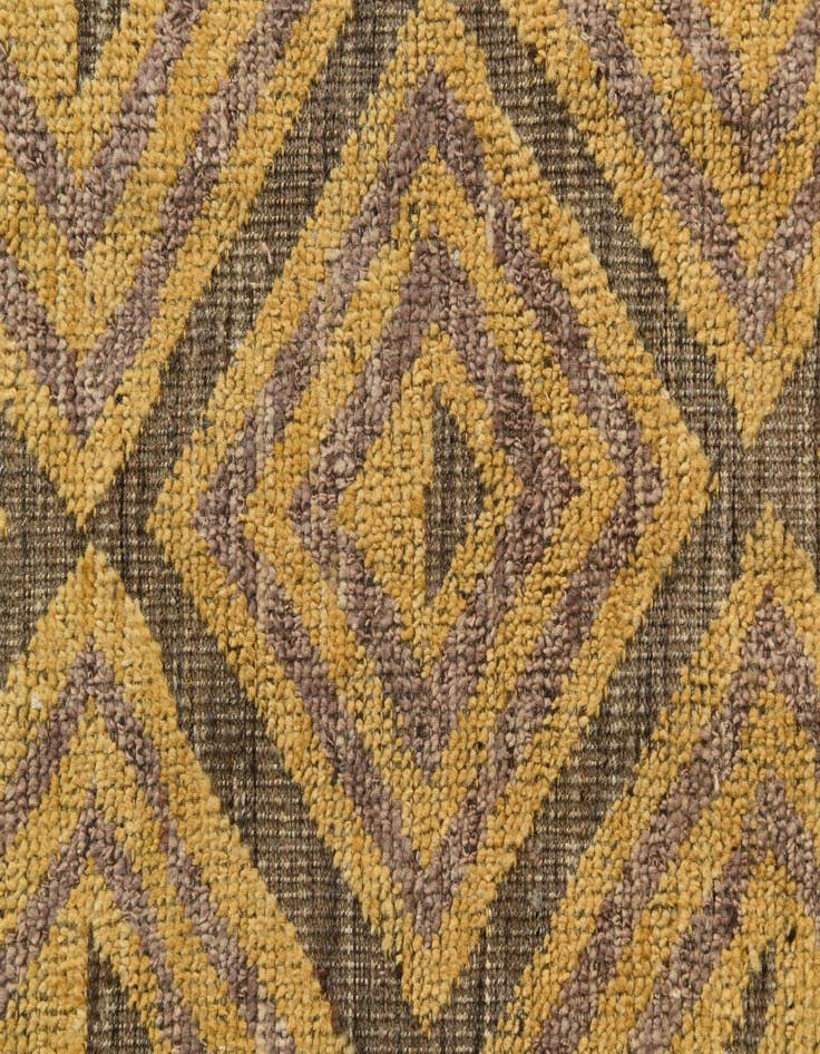 Detail image of  8' 2 x 10' 3  Hand Knotted Darya Wool Rug