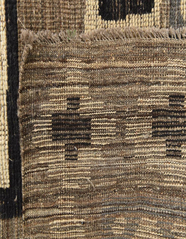 Detail image of  8' x 10' 10  Hand Knotted Darya Wool Rug