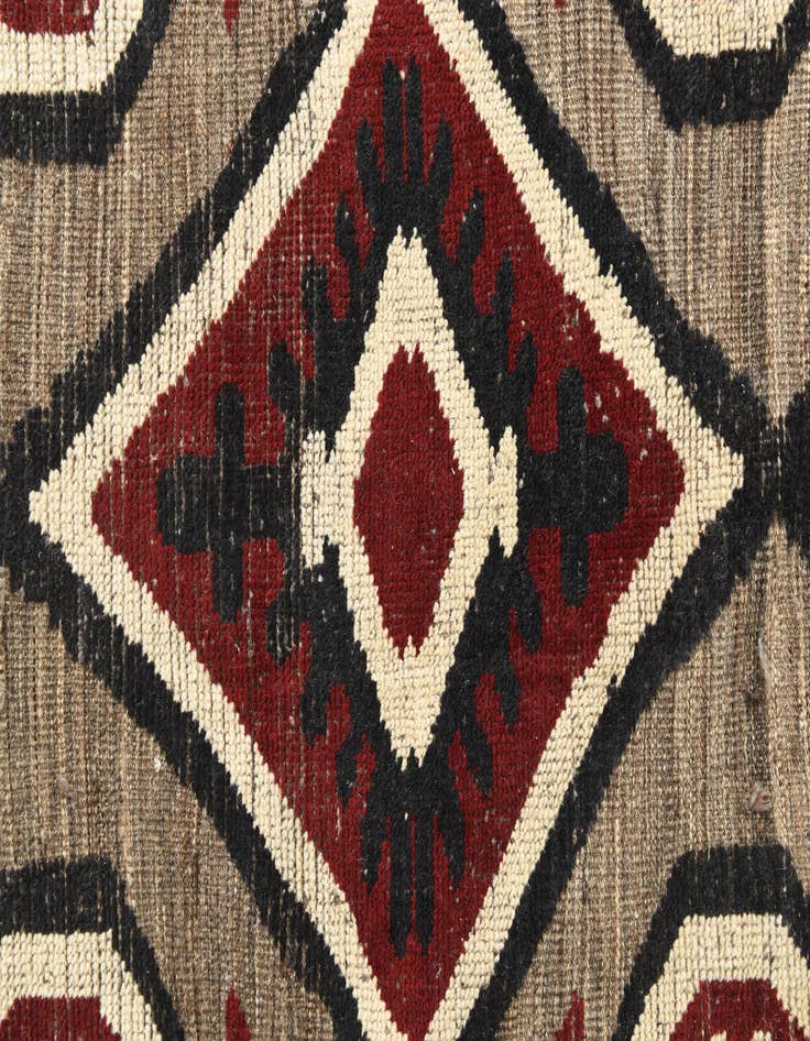 Detail image of  8' x 10' 10  Hand Knotted Darya Wool Rug