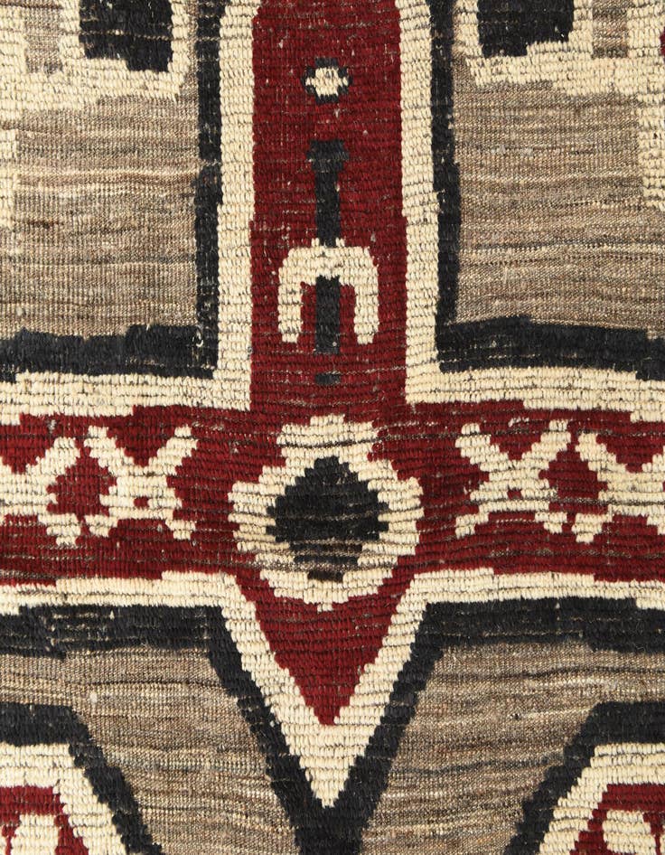 Detail image of  8' x 10' 10  Hand Knotted Darya Wool Rug