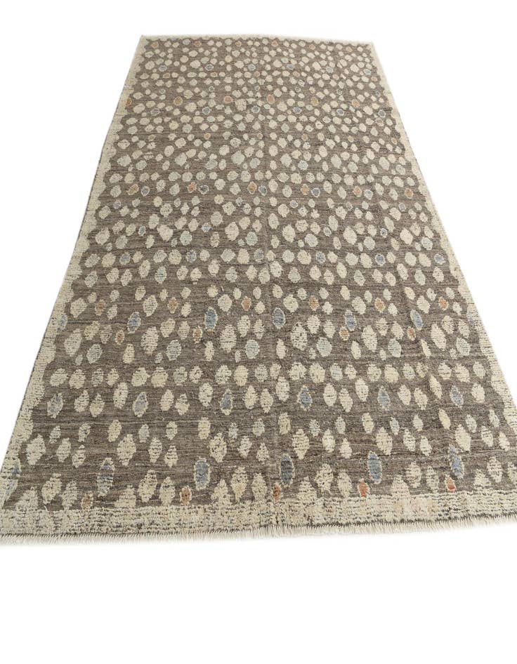 Detail image of  8' 3 x 10' 4  Hand Knotted Darya Wool Rug