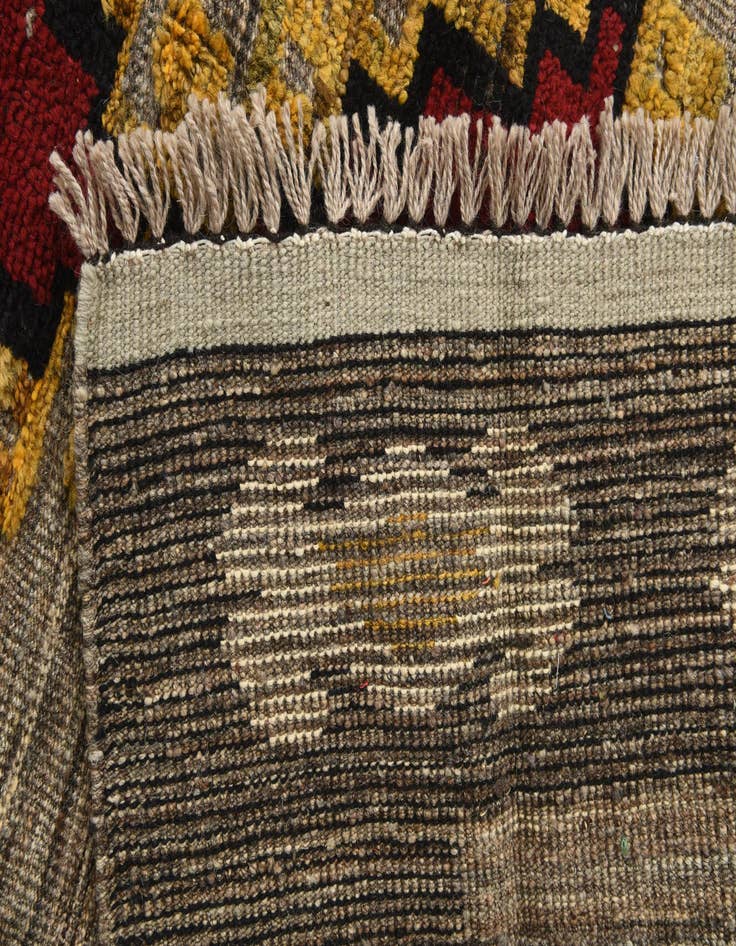 Detail image of  8' x 10' 5  Hand Knotted Darya Wool Rug