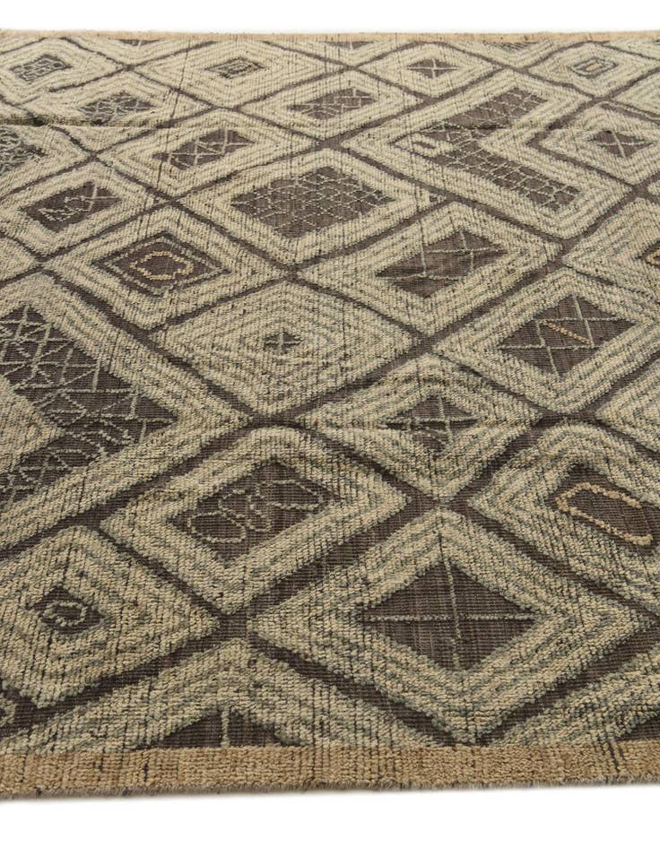 Detail image of  8' x 10' 2  Hand Knotted Darya Wool Rug