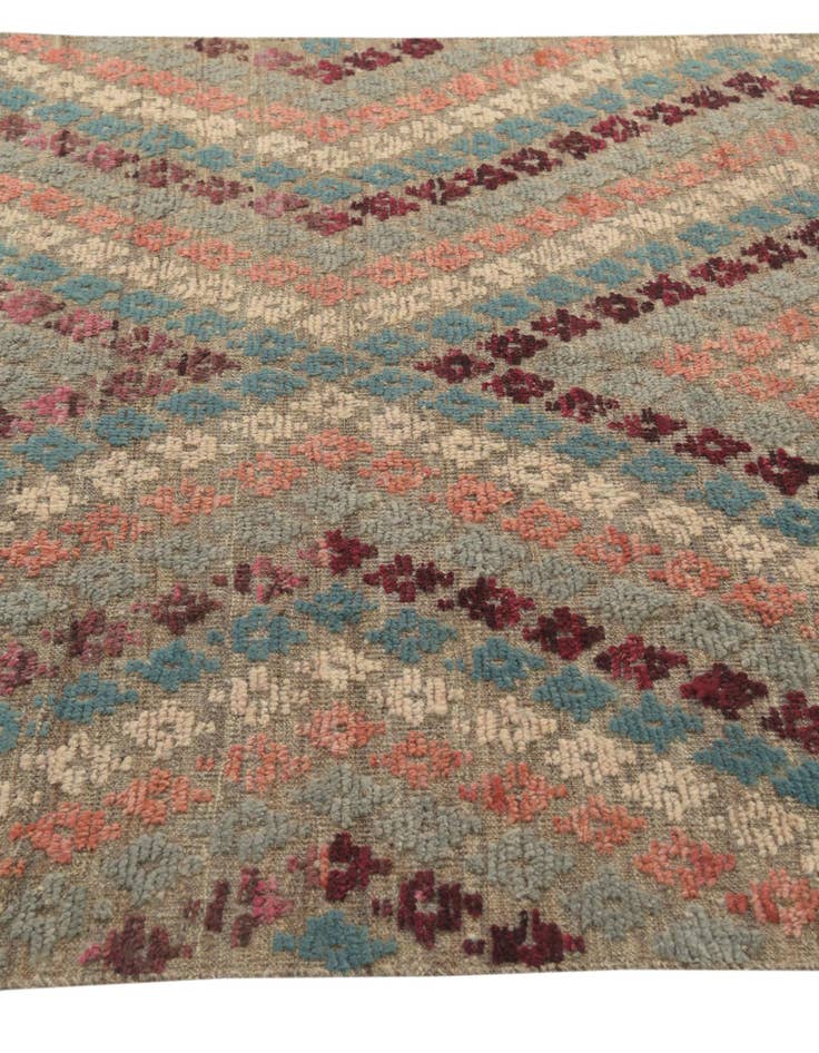 Detail image of  5' 7 x 8' 4  Hand Knotted Darya Wool Rug