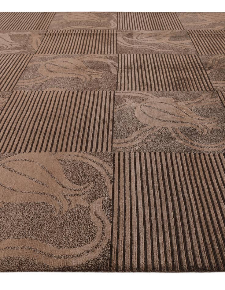 Detail image of  8' x 9' 11  Hand Knotted Darya Wool Rug