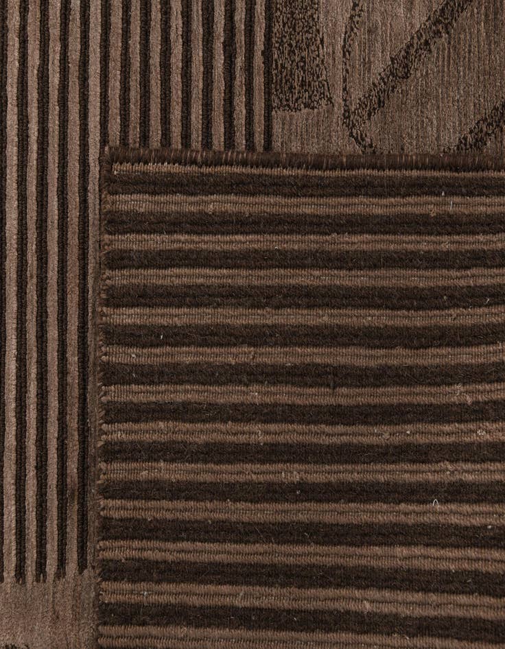 Detail image of  8' x 9' 9  Hand Knotted Darya Wool Rug