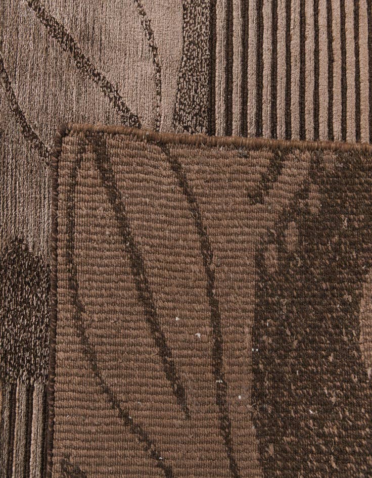 Detail image of  8' 3 x 11' 5  Hand Knotted Darya Wool Rug