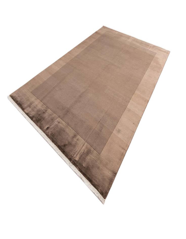 Detail image of  8' x 11' 6  Hand Knotted Darya Wool Rug