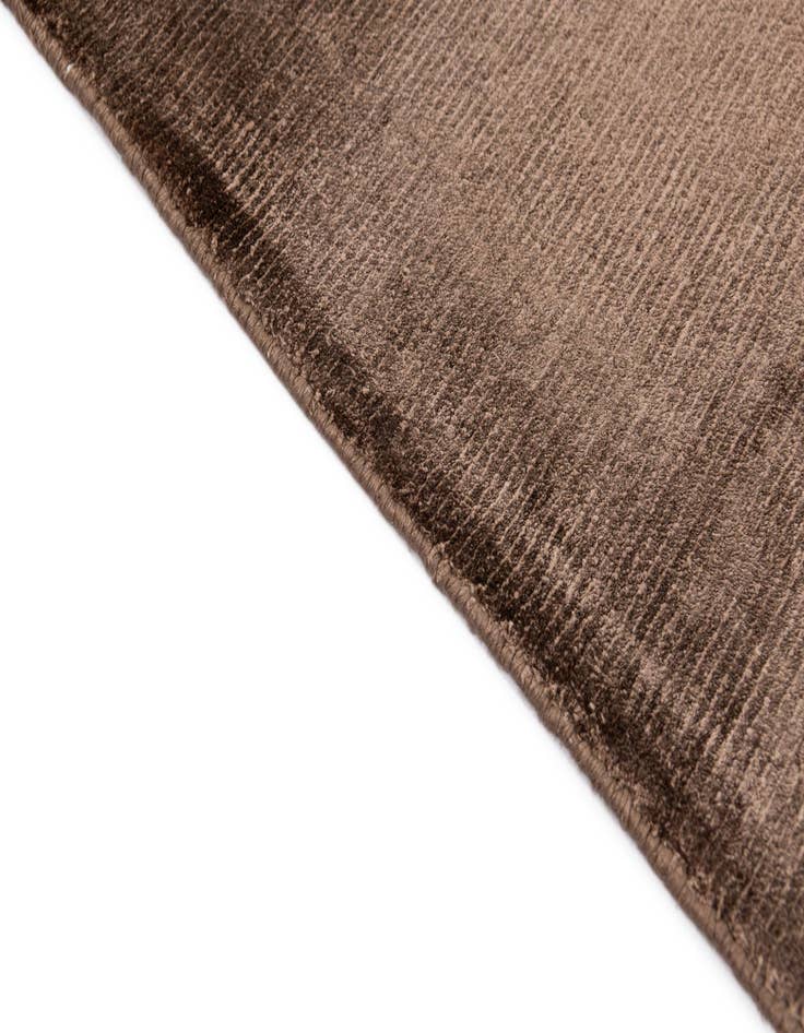 Detail image of  8' x 11' 6  Hand Knotted Darya Wool Rug