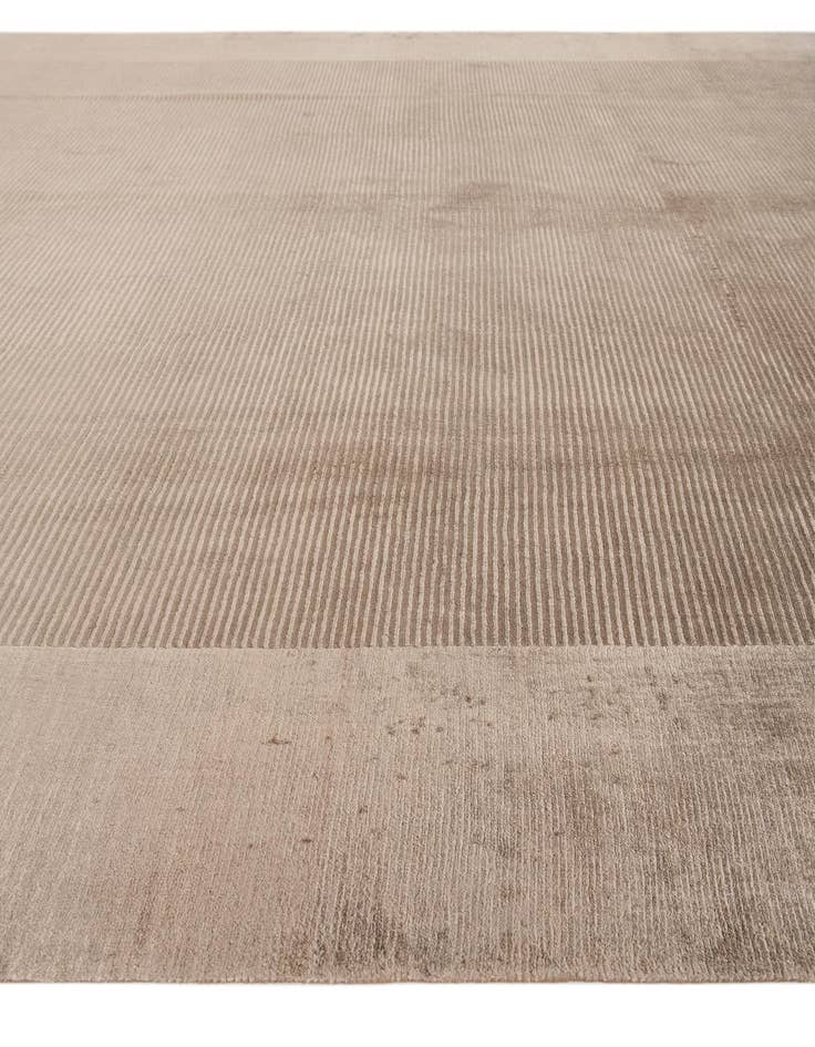 Detail image of  8' 1 x 11' 11  Hand Knotted Darya Wool Rug