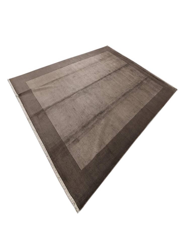 Detail image of  9' 9 x 13' 3  Hand Knotted Darya Wool Rug