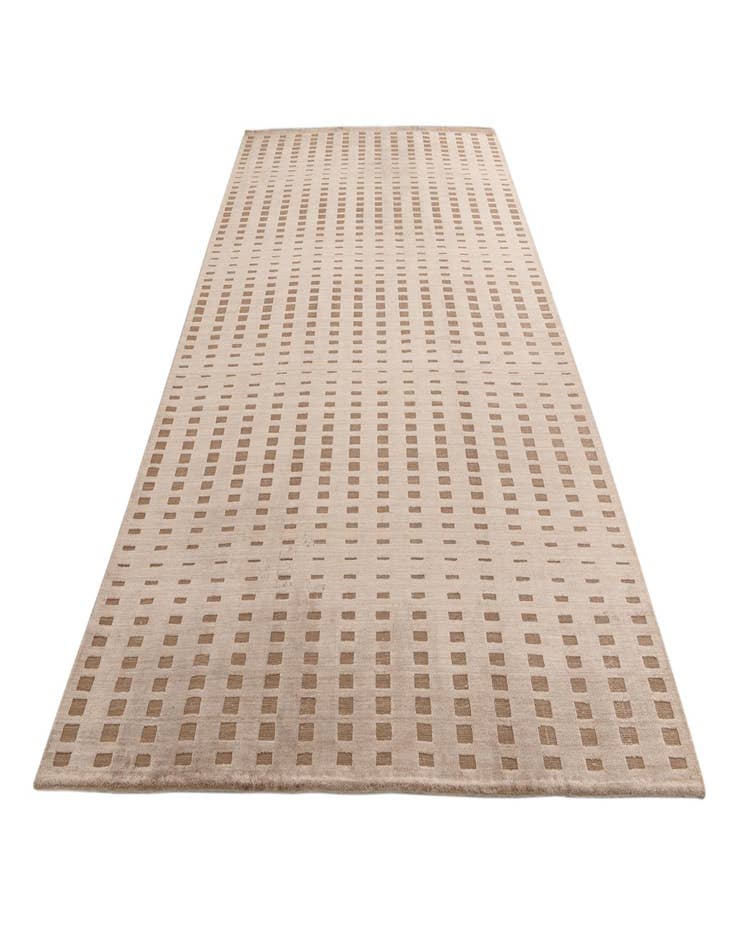 Detail image of  6' 5 x 9' 8  Hand Knotted Darya Wool Rug