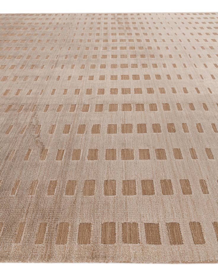 Detail image of  6' 5 x 9' 8  Hand Knotted Darya Wool Rug