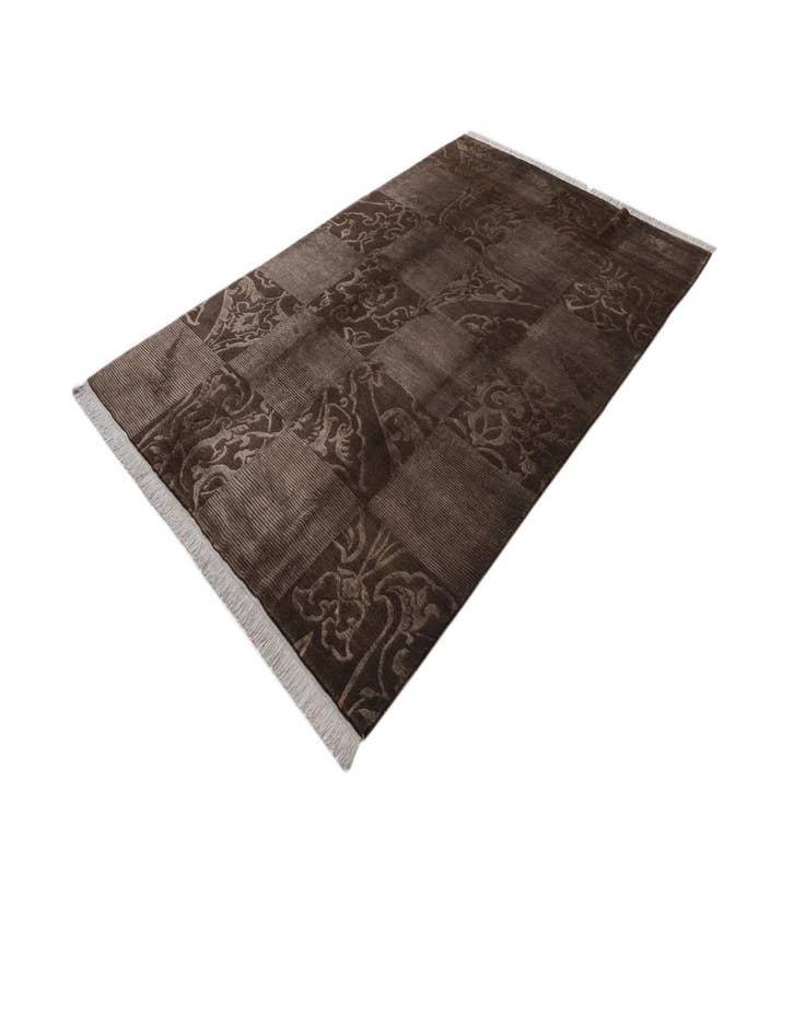 Detail image of  6' 9 x 10' 1  Hand Knotted Darya Wool Rug