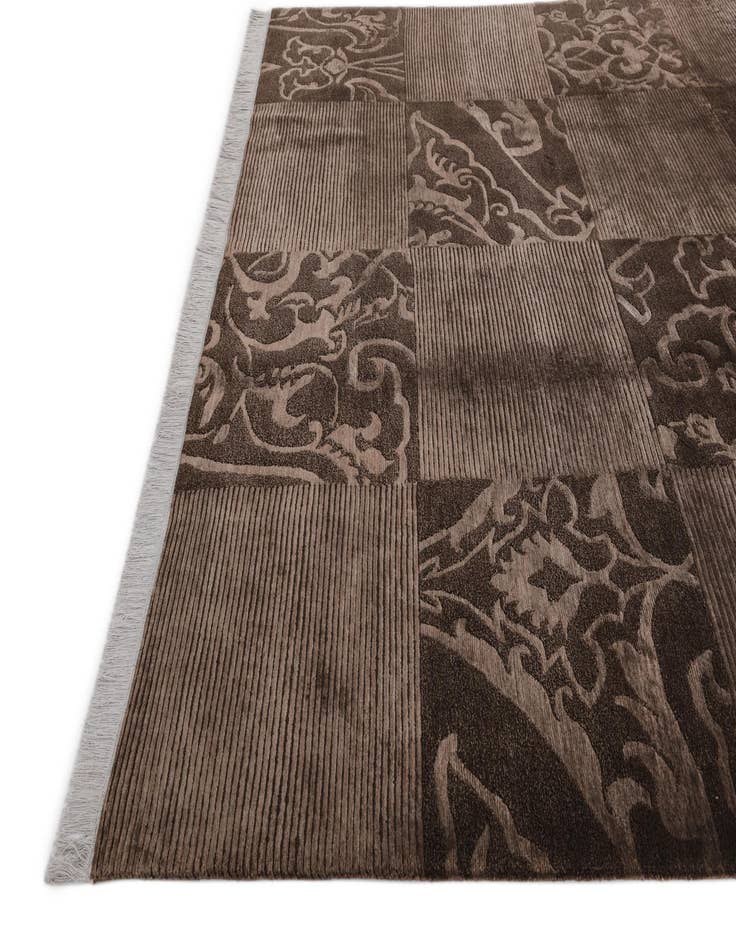 Detail image of  6' 9 x 10' 1  Hand Knotted Darya Wool Rug