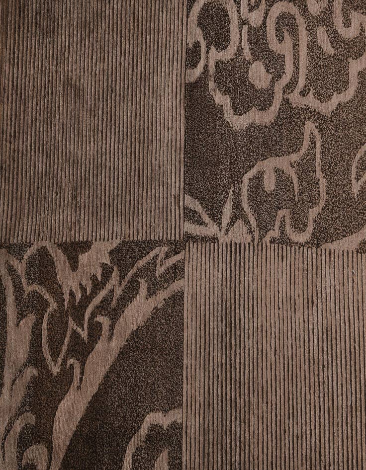 Detail image of  6' 9 x 10'  Hand Knotted Darya Wool Rug