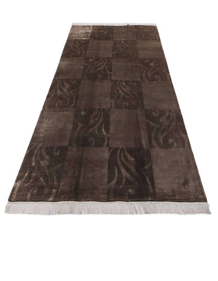 Detail image of  6' 8 x 9' 9  Hand Knotted Darya Wool Rug