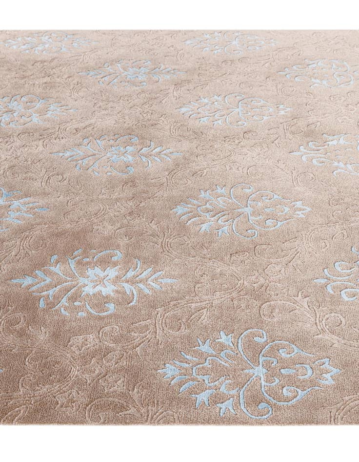 Detail image of  6' 7 x 9' 6  Hand Knotted Darya Wool Rug