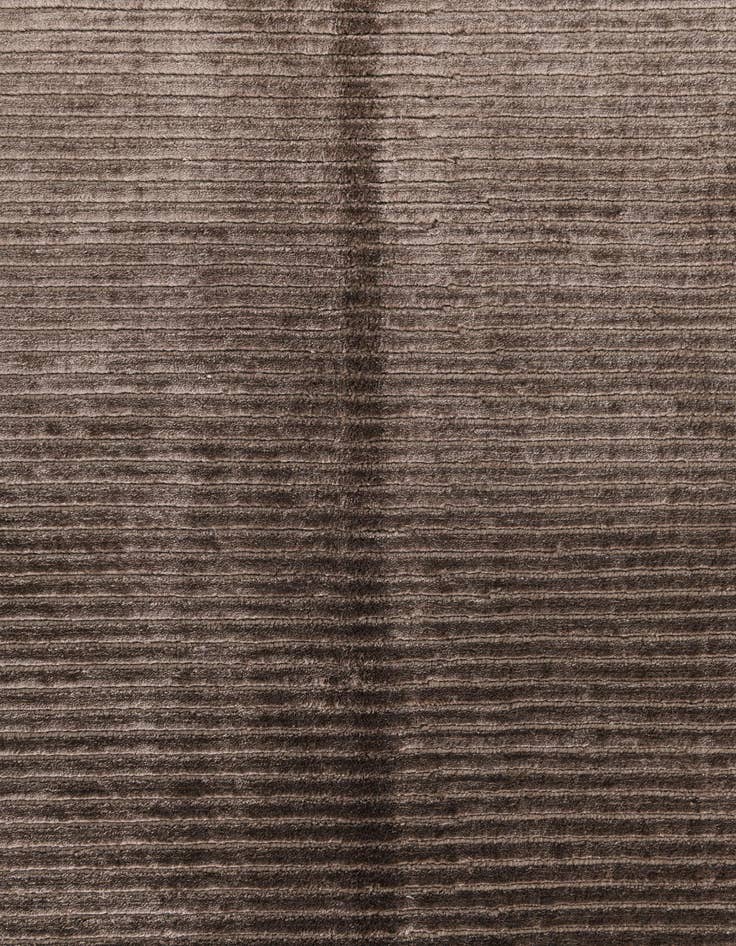 Detail image of  4' 11 x 6' 8  Hand Knotted Darya Wool Rug