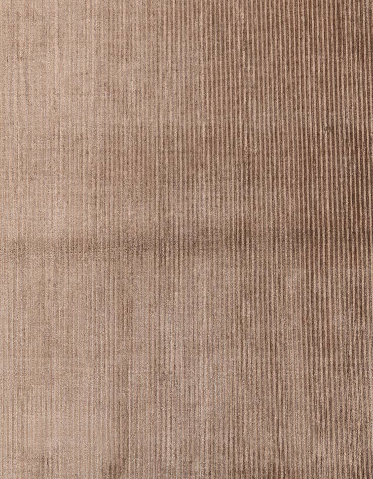 Detail image of  4' 11 x 6' 9  Hand Knotted Darya Wool Rug