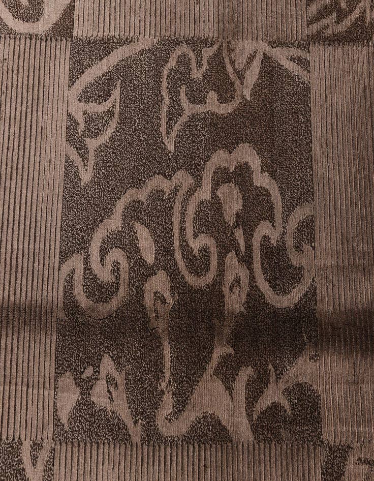 Detail image of  5' 9 x 8' Darya Rug