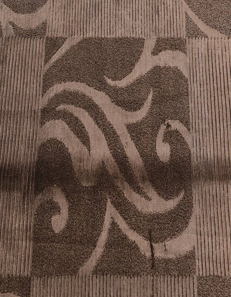 Detail image of  5' 8 x 8' 2 Darya Rug