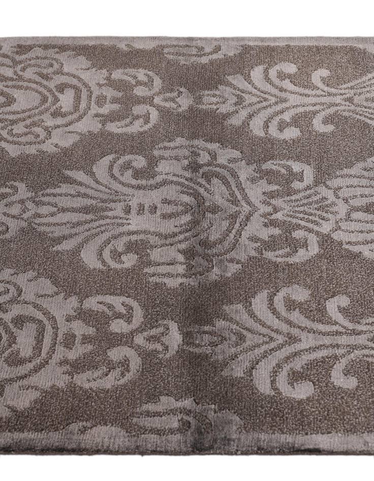 Detail image of  3' x 4' 11  Hand Knotted Darya Wool Rug