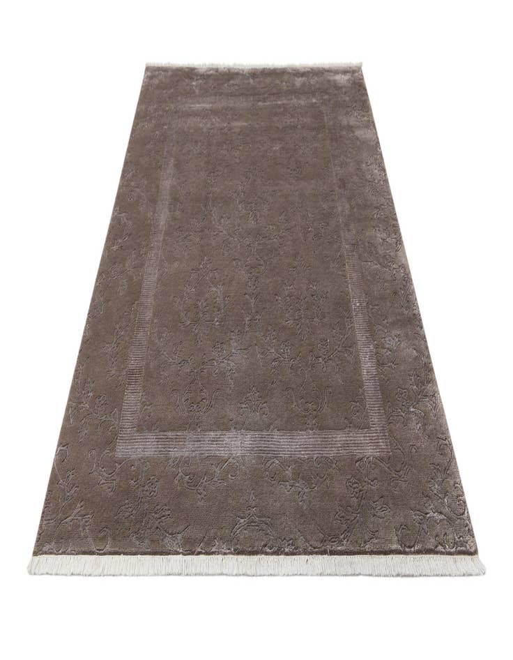 Detail image of  5' 8 x 8'  Hand Knotted Darya Wool Rug