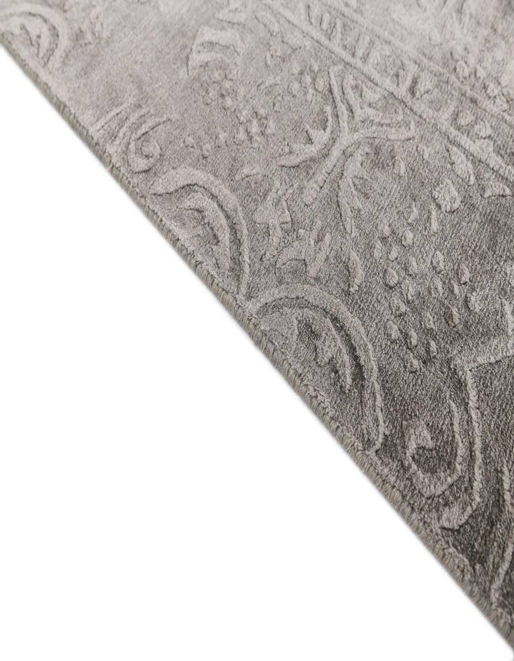 Detail image of  5' 7 x 7' 9  Hand Knotted Darya Wool Rug